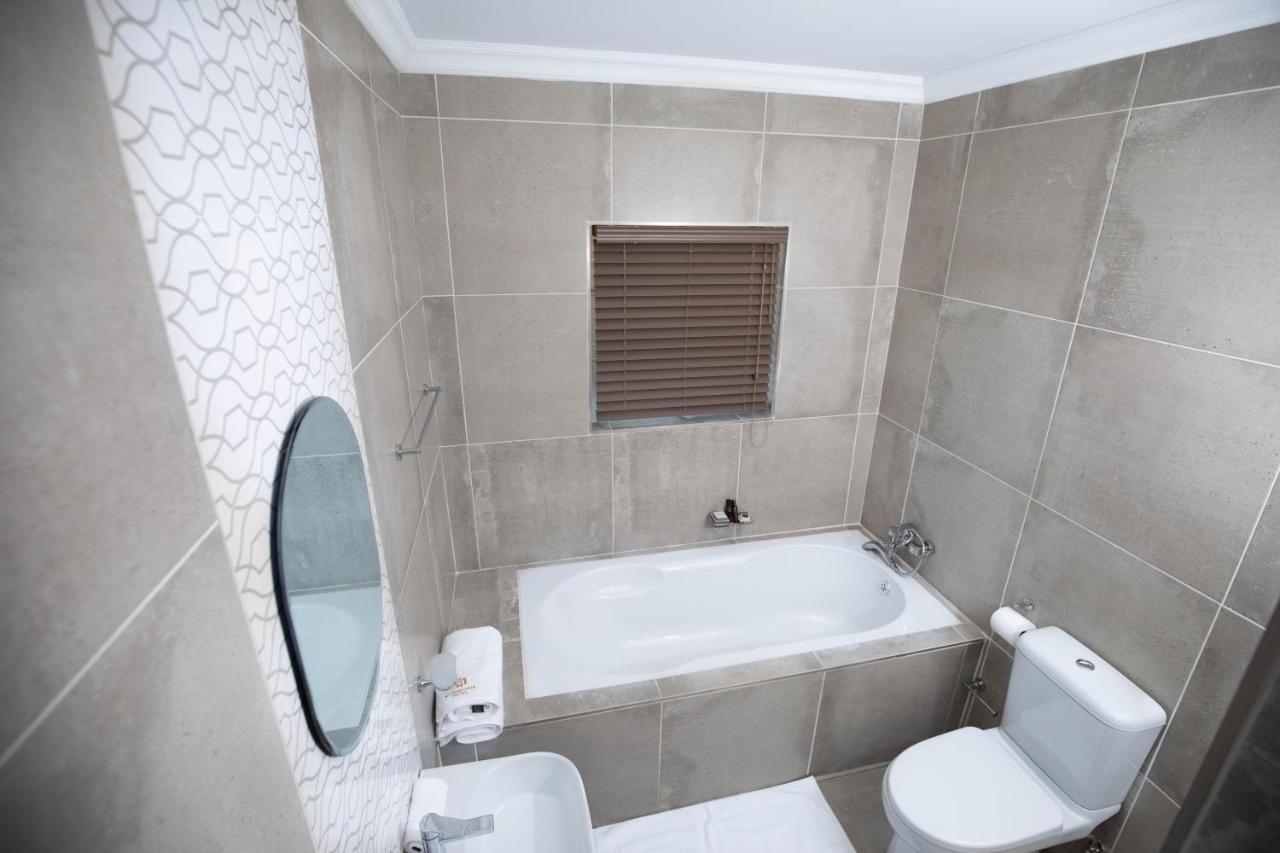 Masingitana Hotel Acornhoek Екстериор снимка